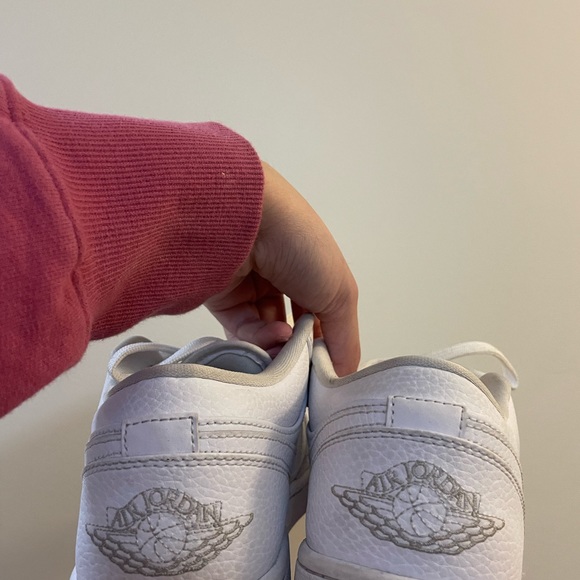 White low Jordan’s - Picture 3 of 3